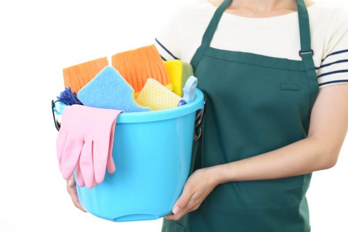 Decorative header image representing Glossy Cleaners policy
